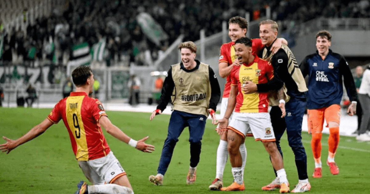 Totti Reaksi Lucu 3 Penalti Gagal Roma vs Lille